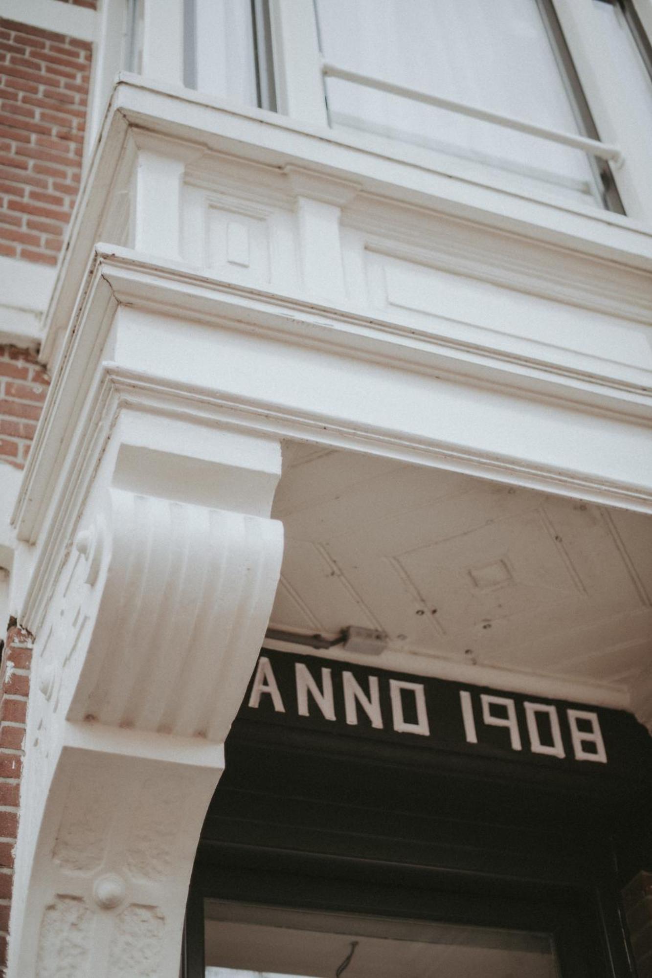 Boutique Hotel First City デン・ハーグ エクステリア 写真